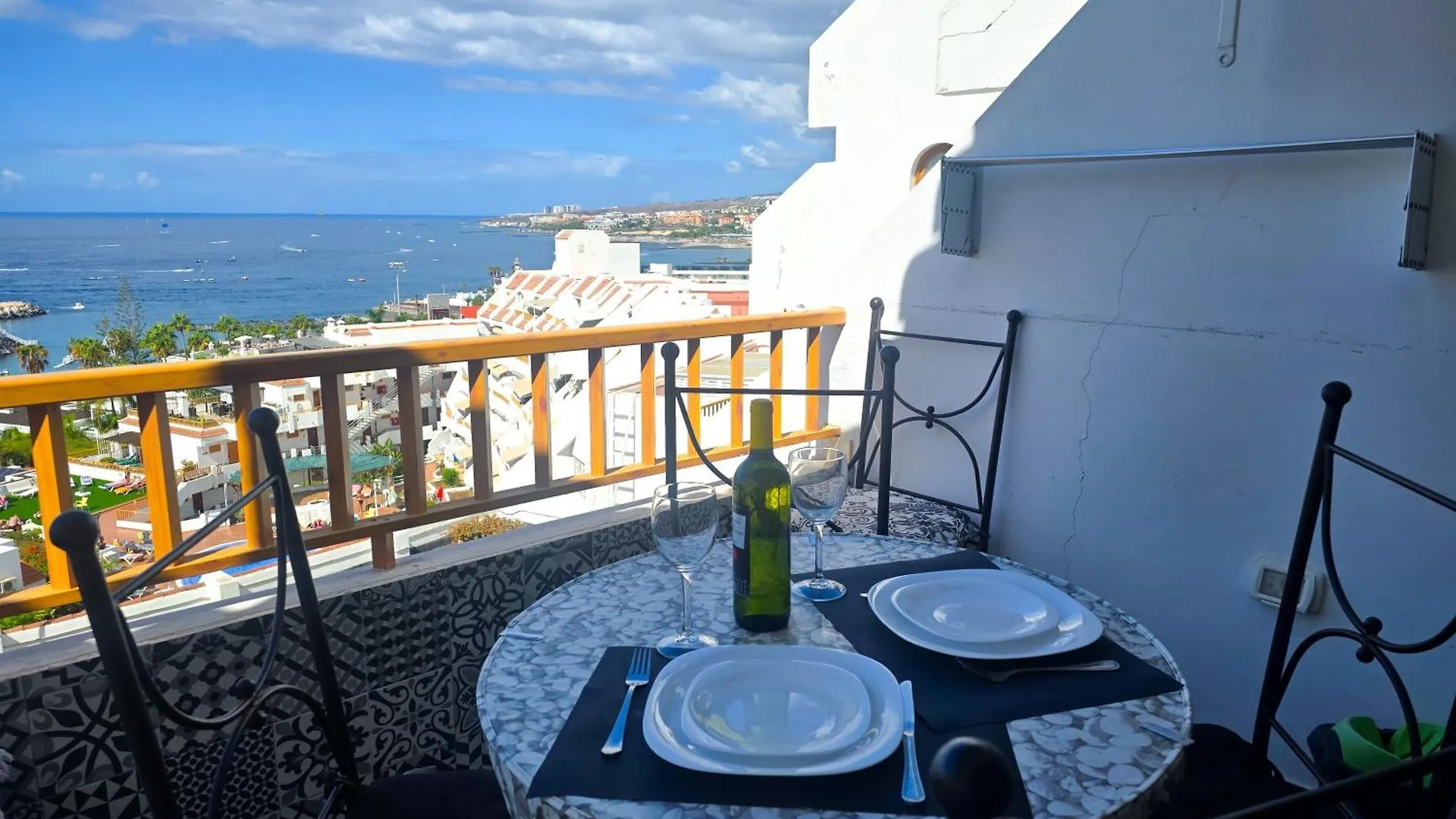 Apartment Sunset In Los Geranios By Helloapartments Costa Adeje